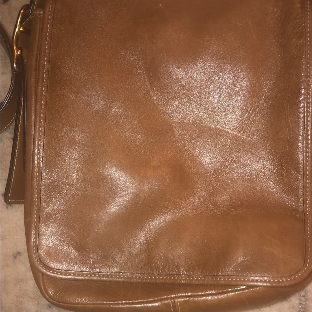 😎Vintage Coach Tan Leather Crossbody Messenger Bag - Picture 4 of 7